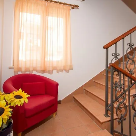 ベッド・アンド・ブレックファスト Sveta Eufemija Bed End Breakfast Ii
