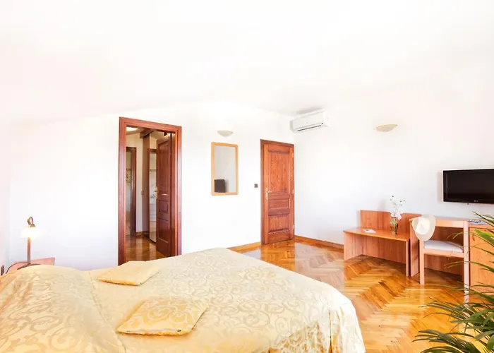 Bed and Breakfast Sveta Eufemija Bed End Breakfast Ii Ρόβινι
