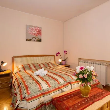 Sveta Eufemija Bed End Breakfast Ii Oda ve Kahvaltı